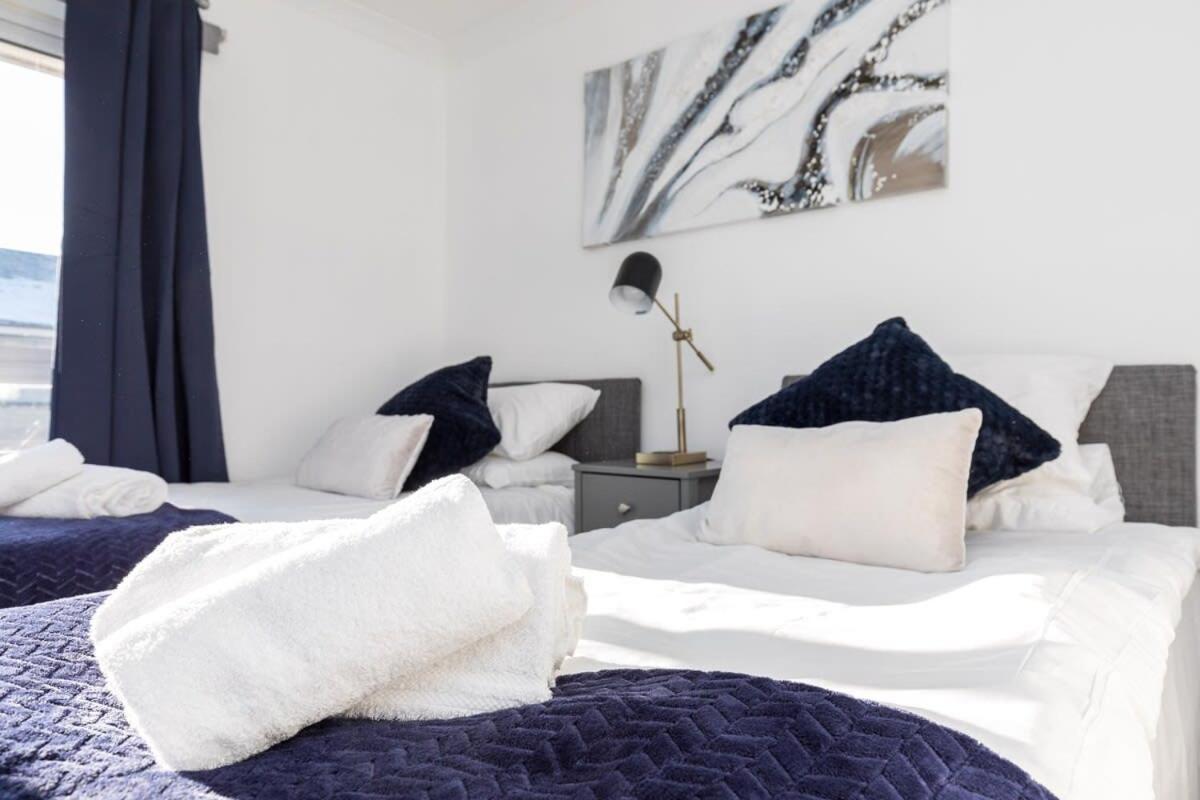 19A The Broadwalk - Cozy 1Br In The Heart Of Crawley Near Gatwick Airport Great For Contractors And Flight Crew Students Vila Exterior foto